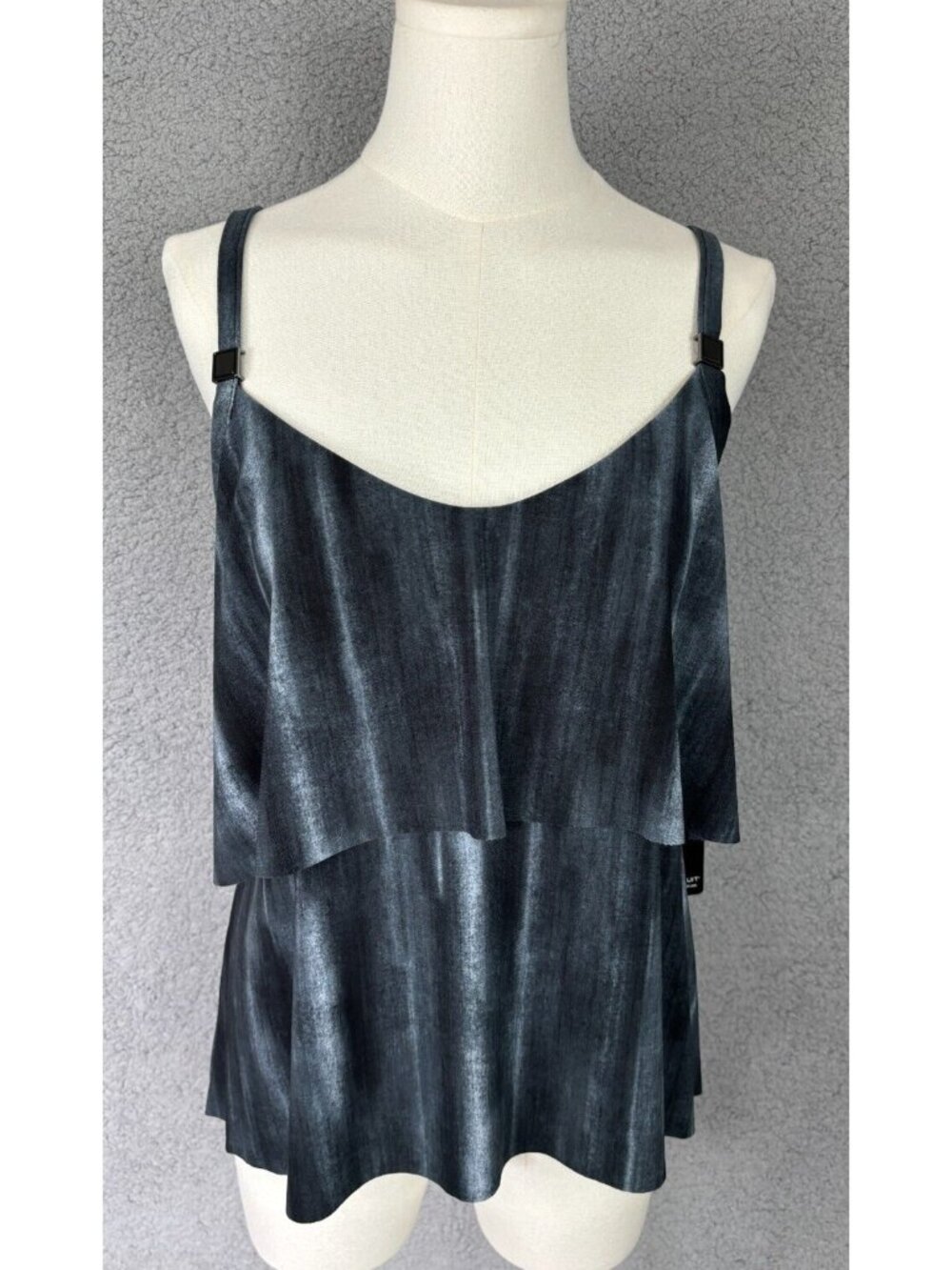 Women's Magicsuit Jeannie Grace Tiered Tankini Top Black/Multicolor 10 NWT's.